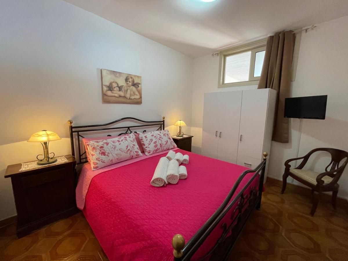 Вілла Casa Rosy Таорміна Екстер'єр фото